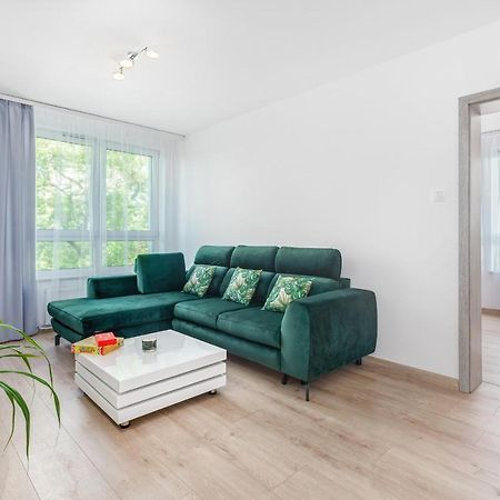 Apartament Deluxe Platany C38 By Renters Apartment Колобжег Екстериор снимка