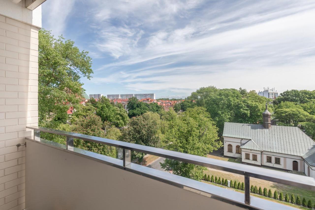 Apartament Deluxe Platany C38 By Renters Apartment Колобжег Екстериор снимка
