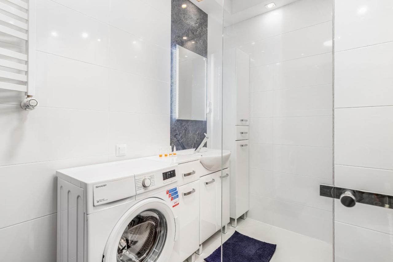 Apartament Deluxe Platany C38 By Renters Apartment Колобжег Екстериор снимка